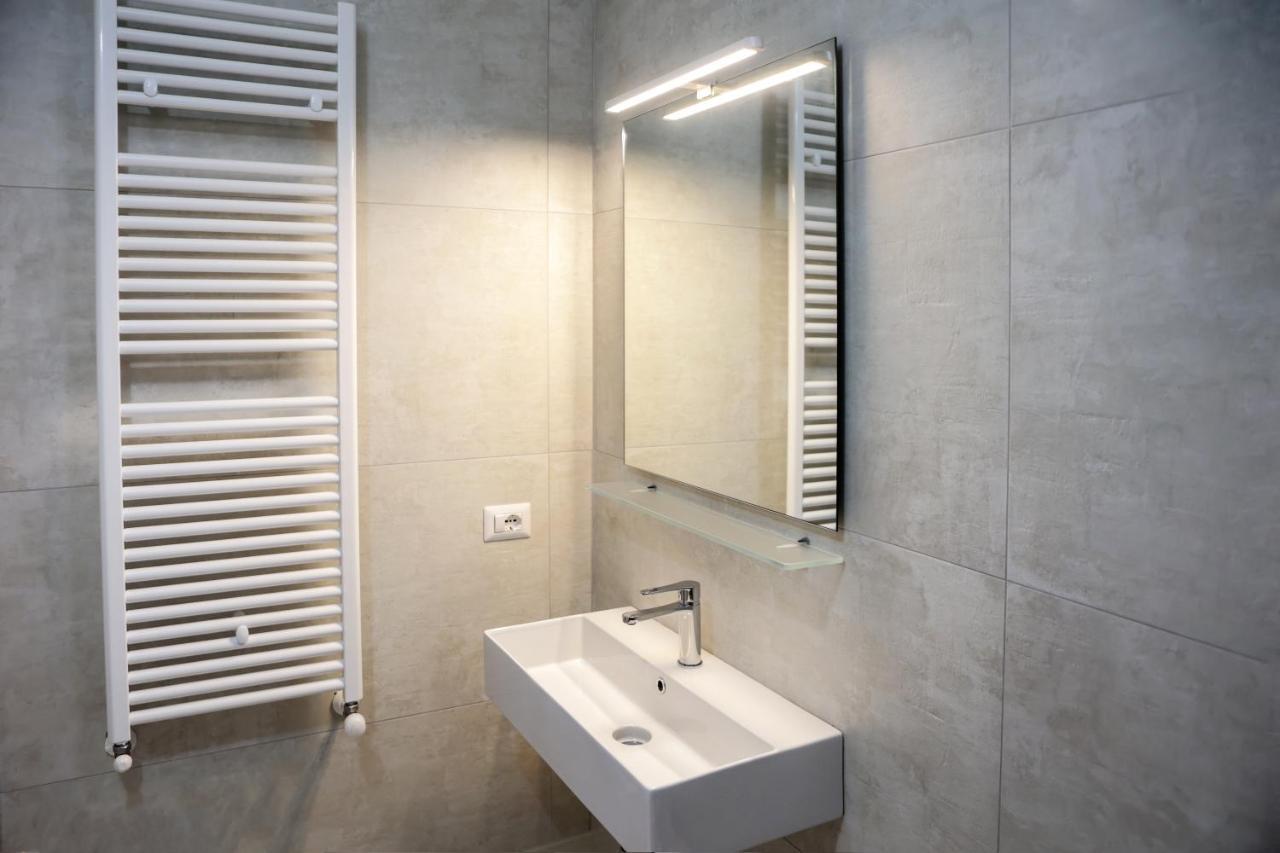 B&B Le Due Corti Matino Luaran gambar