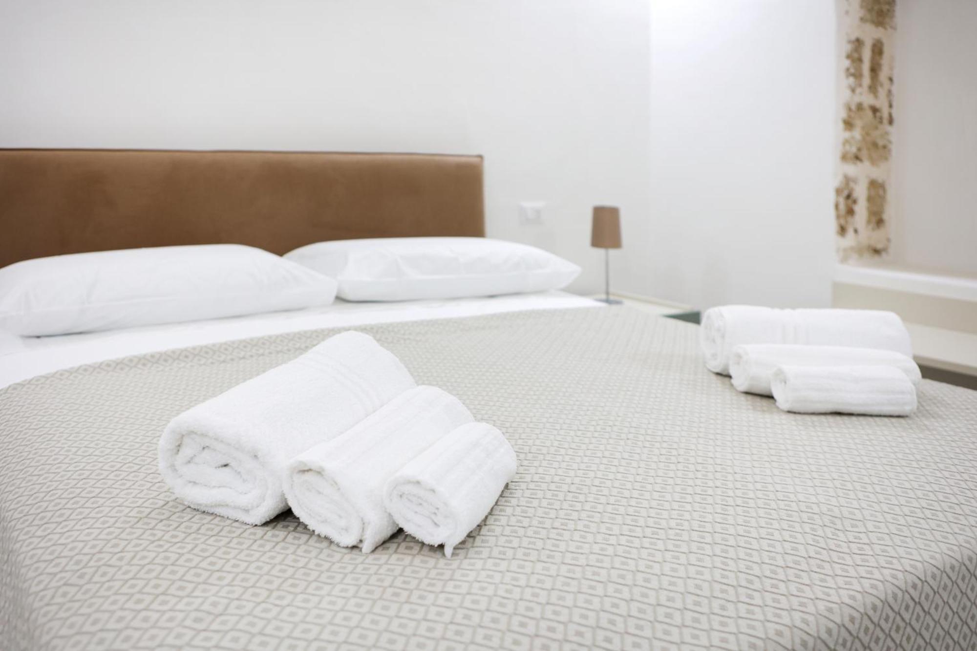 B&B Le Due Corti Matino Luaran gambar